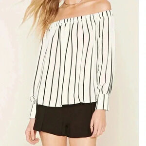 Forever 21 Contemporary Off Shoulder Size M—A5
